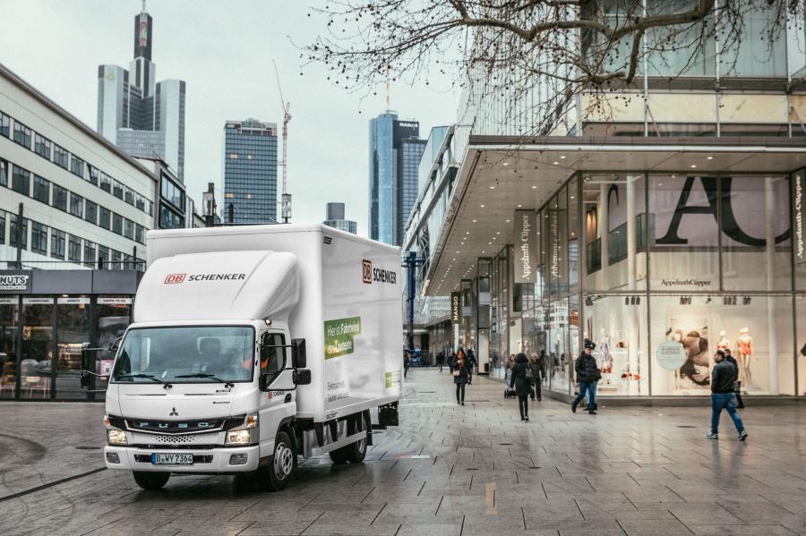  Mitsubishi Fuso eCanter 7C18 2017 года  (GER) (фото 23 из 27)